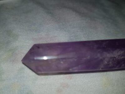 amethyst wand 3 close up of tip