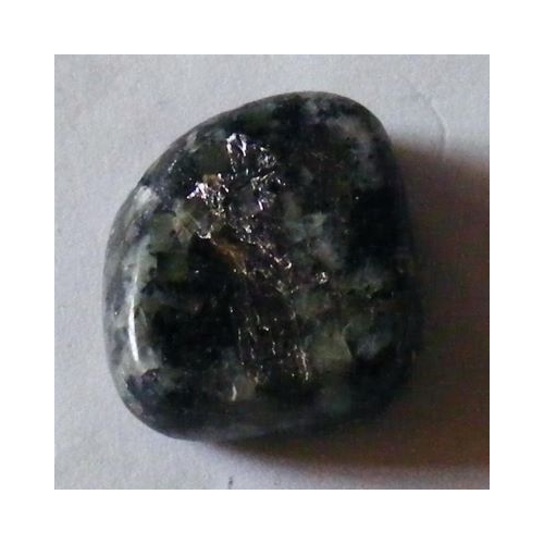 eudialite small tumblestone