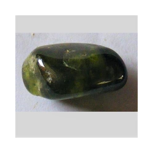 idiocrase mini tumbles-tone