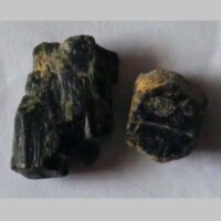 natural sapphire pieces