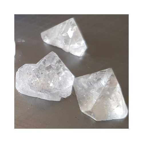 small apophyllite tips