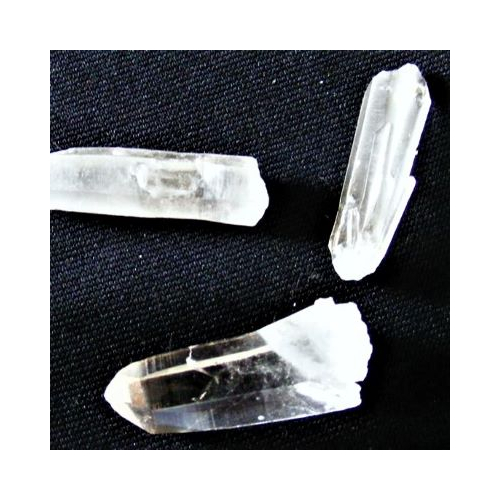 small quartz points