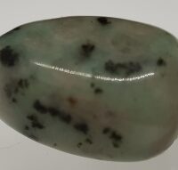 kiwi jasper tumble stone
