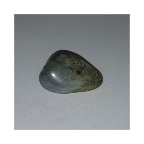 labradorite tumblestone