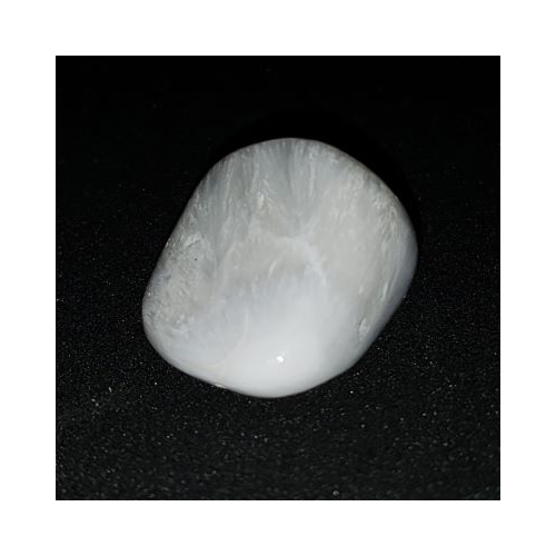 scolecite tumble stone