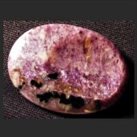 Thumb stones