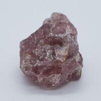 rough hilutite