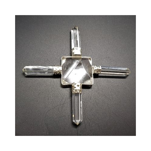 clear quartz generator 2