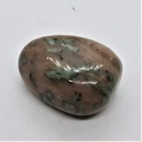 nunderite tumble stone