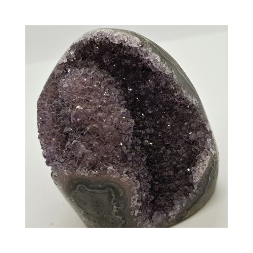 uraguay rainbow amethyst cave 3 top view