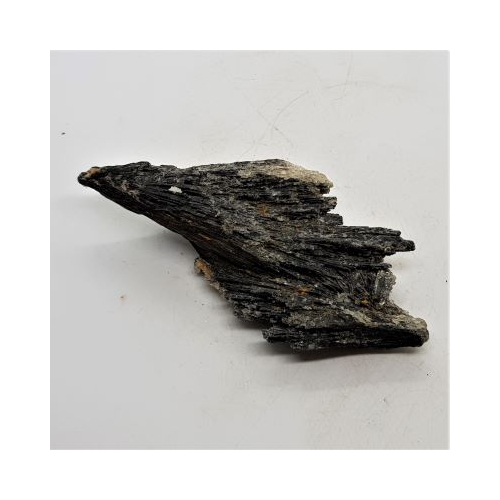 black kyanite 1 reverse side