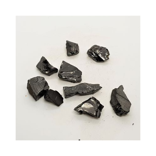 very small pieces of elite shungite