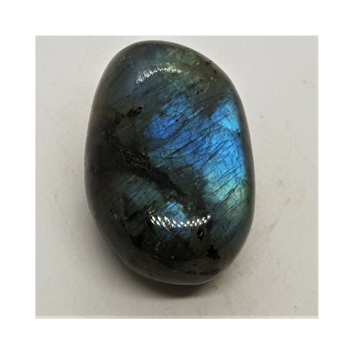 labradorite small pebble blue flash 1