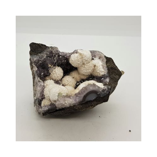 small piece of amethyst on matrix with mordenite okenite 7