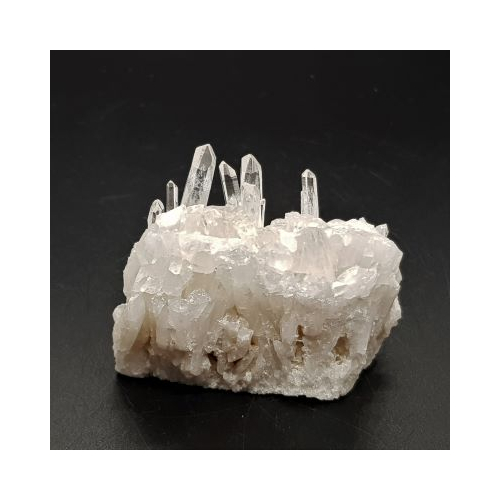 Small quartz cluster 2