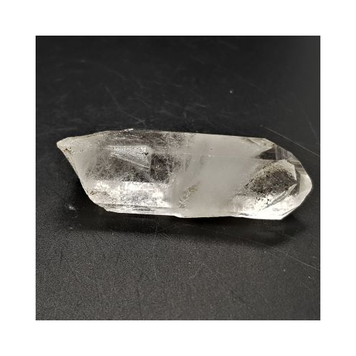 small gorama quartz point 4 reverse side