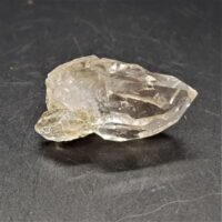 small gorama quartz point 4 reverse side