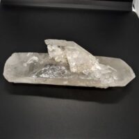 large quartz point reverse side 1 side view