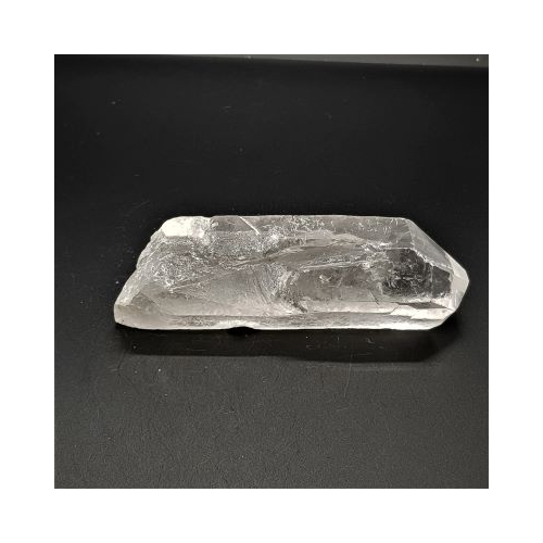 medium quartz point 10 reverse side