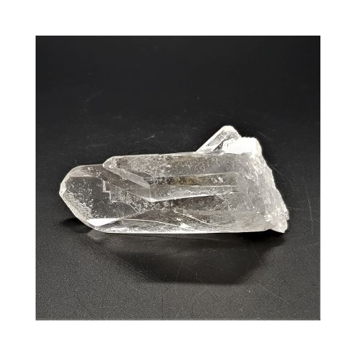 medium twin quartz point 12