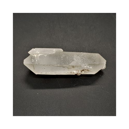 medium quartz point 14 reverse side showing second crystal