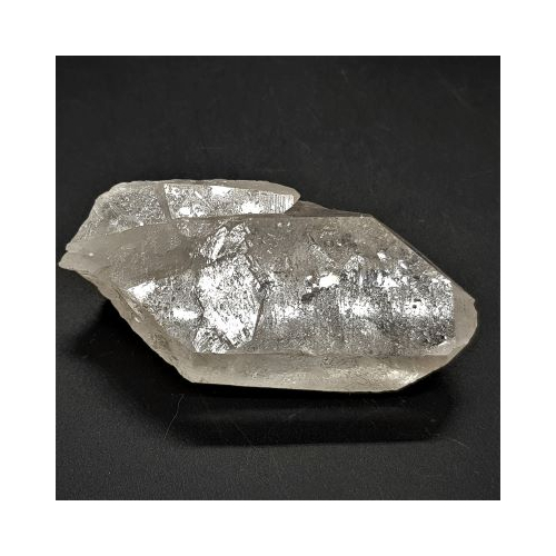 medium quartz point 16 reverse side