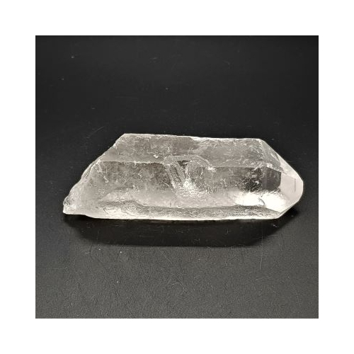 medium quartz point 7