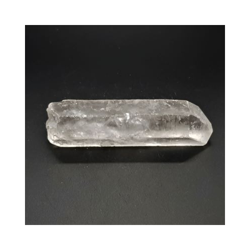 medium quartz point 8 reverse side