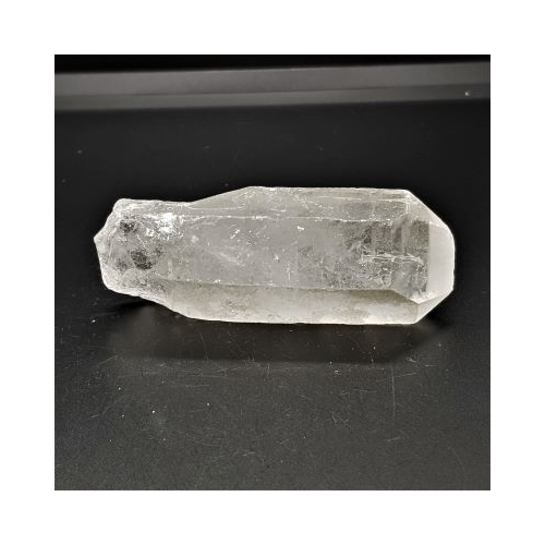 medium quartz point 9 reverse side