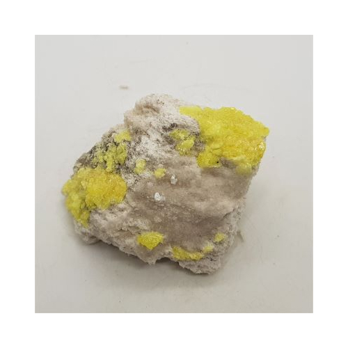 natural sulphur on matrix 2