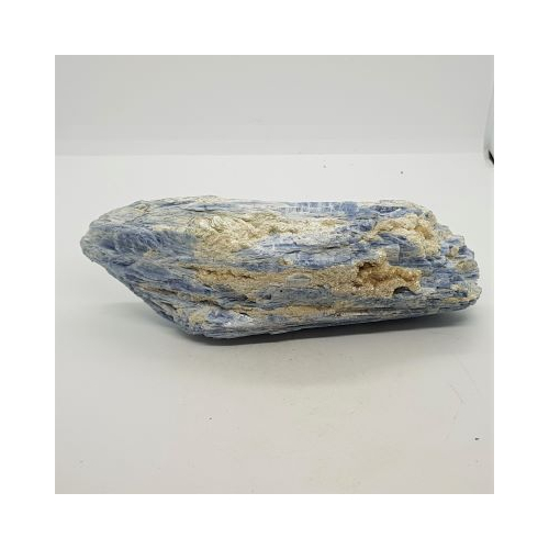 large piece of kyanite with few inclusions 1 reverse side
