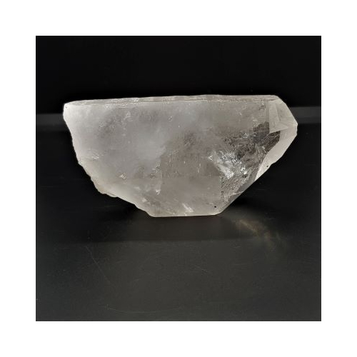 large quartz point 1 reverse side