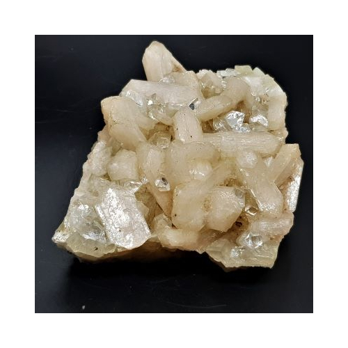 stilbite and apophyllite cluster